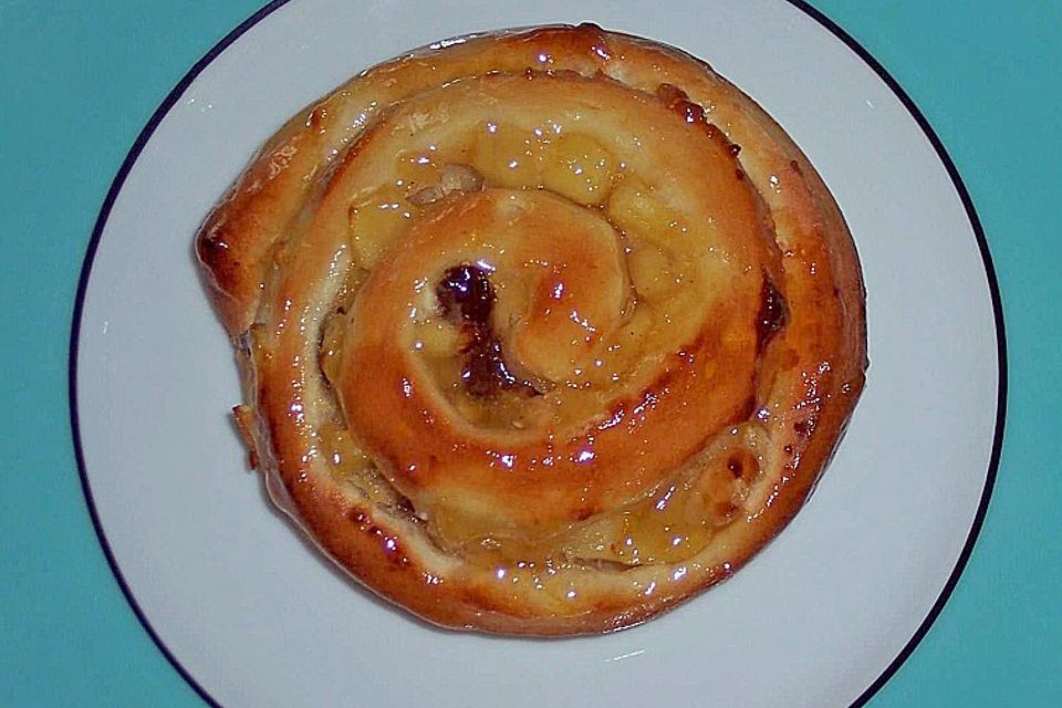 Apfel - Rosinenschnecken