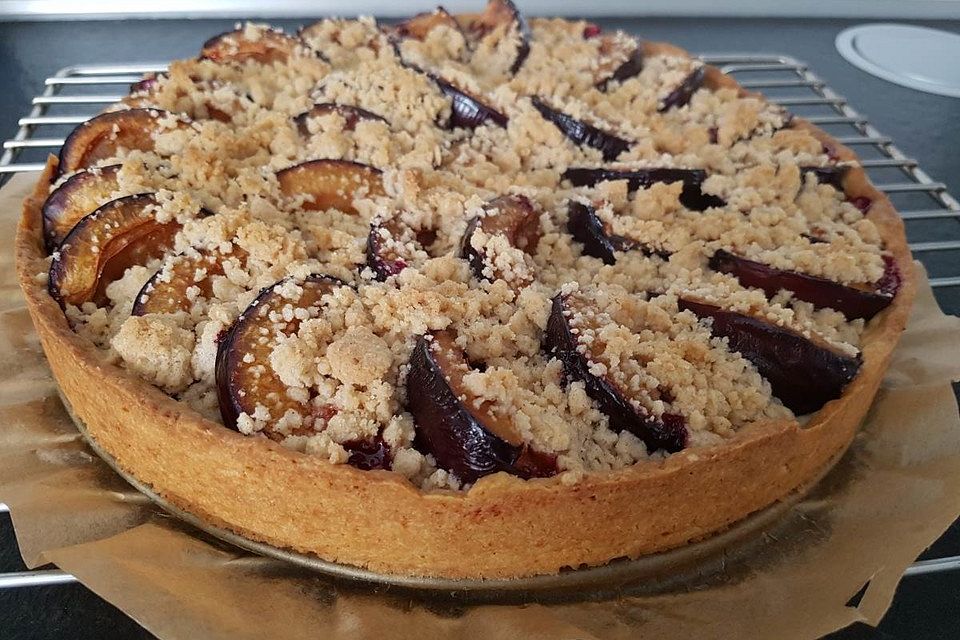 Hildes Zwetschgenkuchen mit Zimtstreuseln