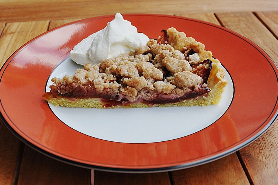 Hildes Zwetschgenkuchen mit Zimtstreuseln