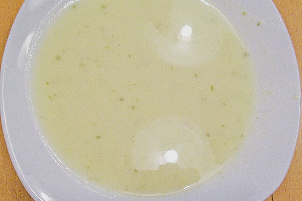 Zucchini-Cremesuppe