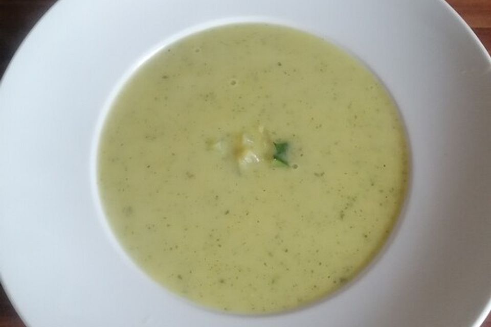 Zucchini-Cremesuppe