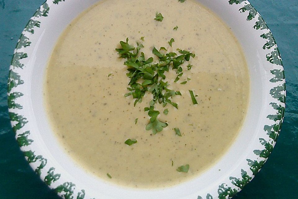 Zucchini-Cremesuppe