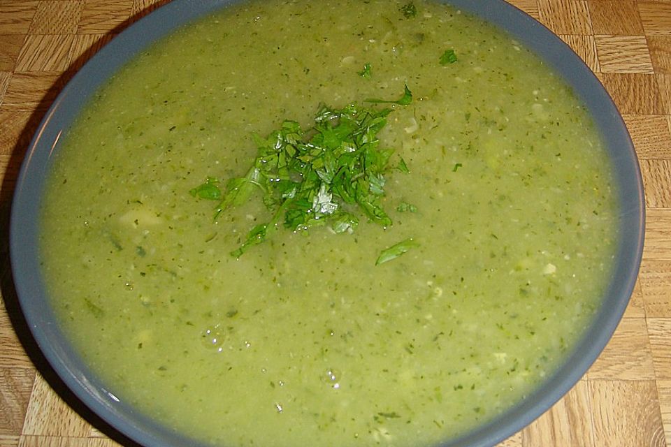 Zucchini-Cremesuppe