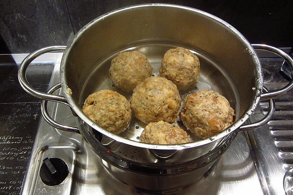 Semmelknödel