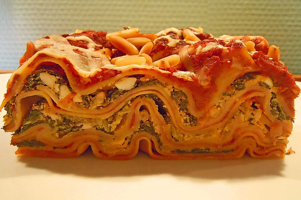 Mangold-Lasagne mit Schafskäse