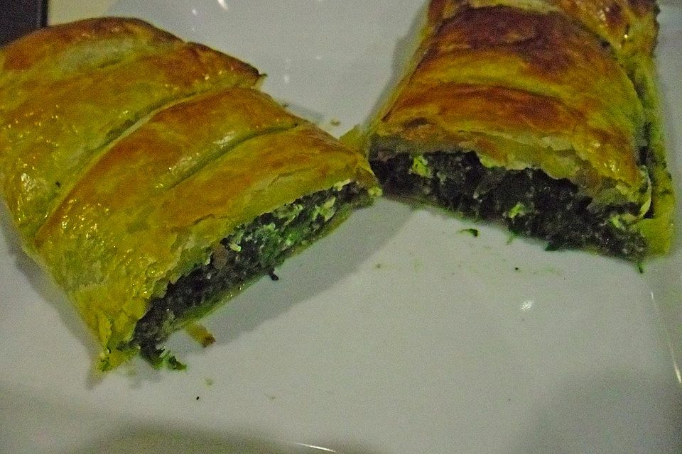 Spinat - Feta Strudel