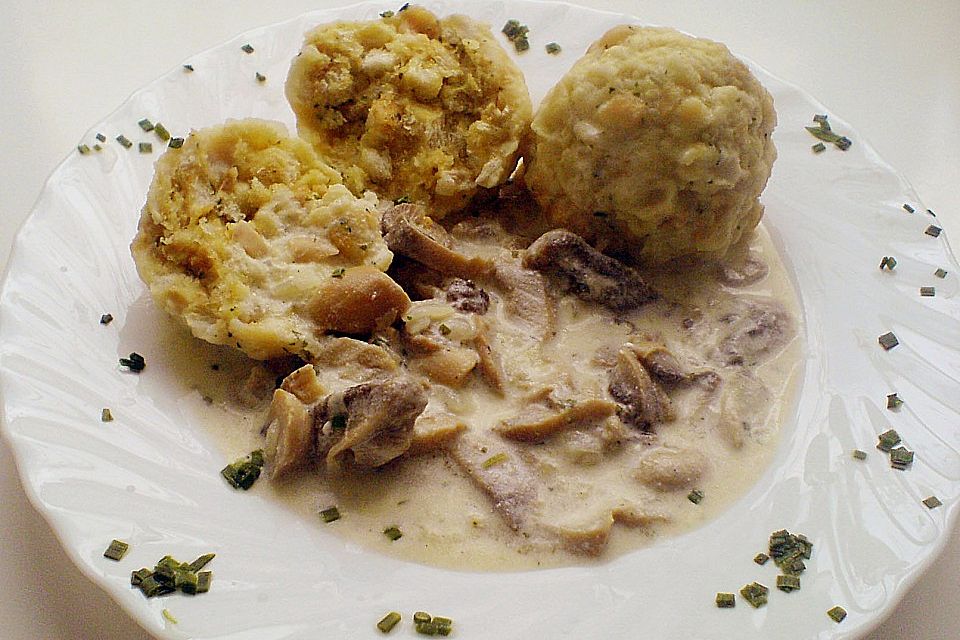 Semmelknödel, österreichische Art