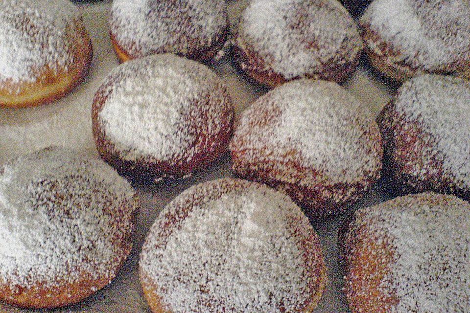 Helau- und Alaaf-Krapfen