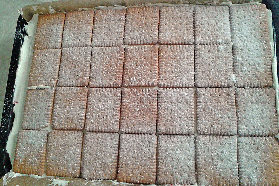 Butterkeks-Himbeer-Kuchen