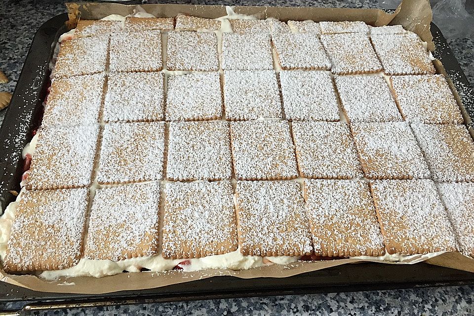 Butterkeks-Himbeer-Kuchen