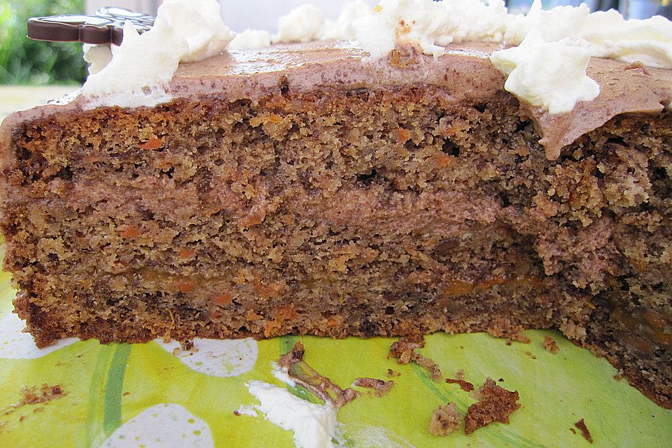 Möhren - Schokoladen - Torte