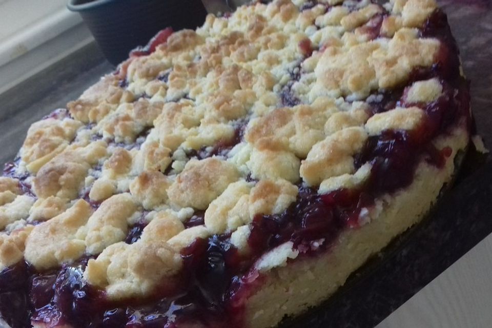 Kirsch-Streuselkuchen