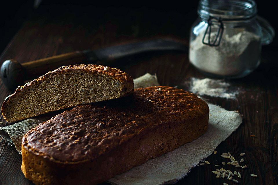 Sonnenblumenbrot