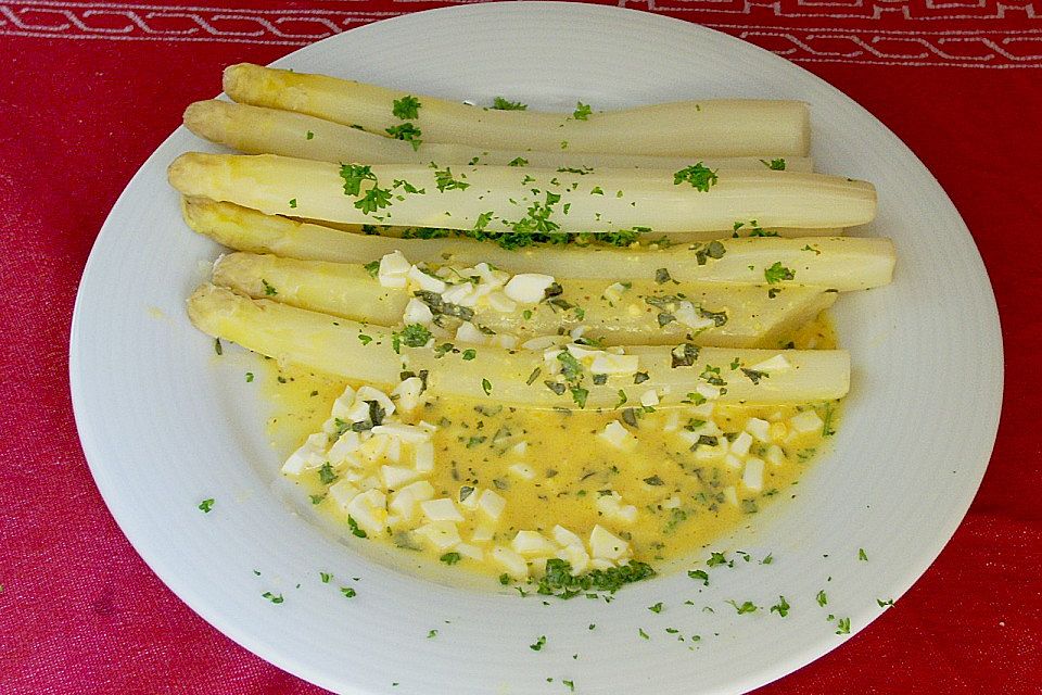 Spargel mit Bozner Sauce