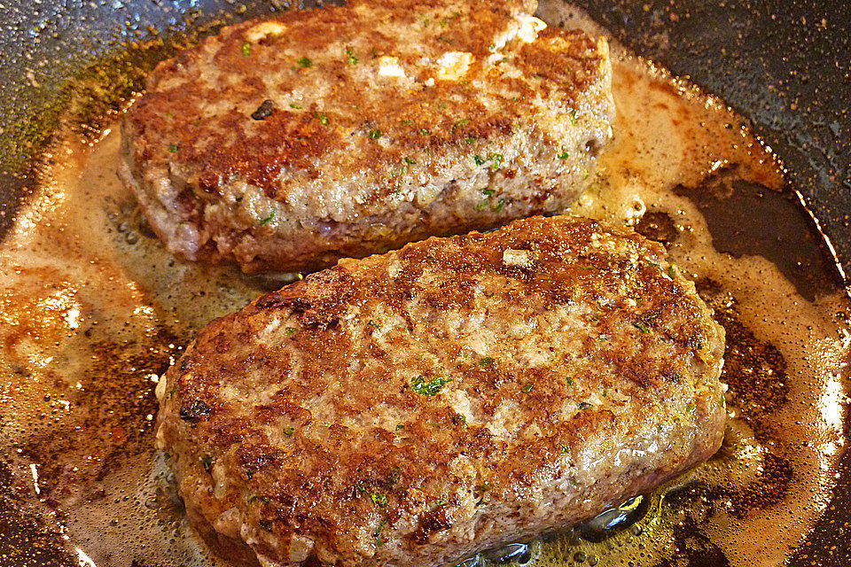 Beefsteaks mit Schafskäse