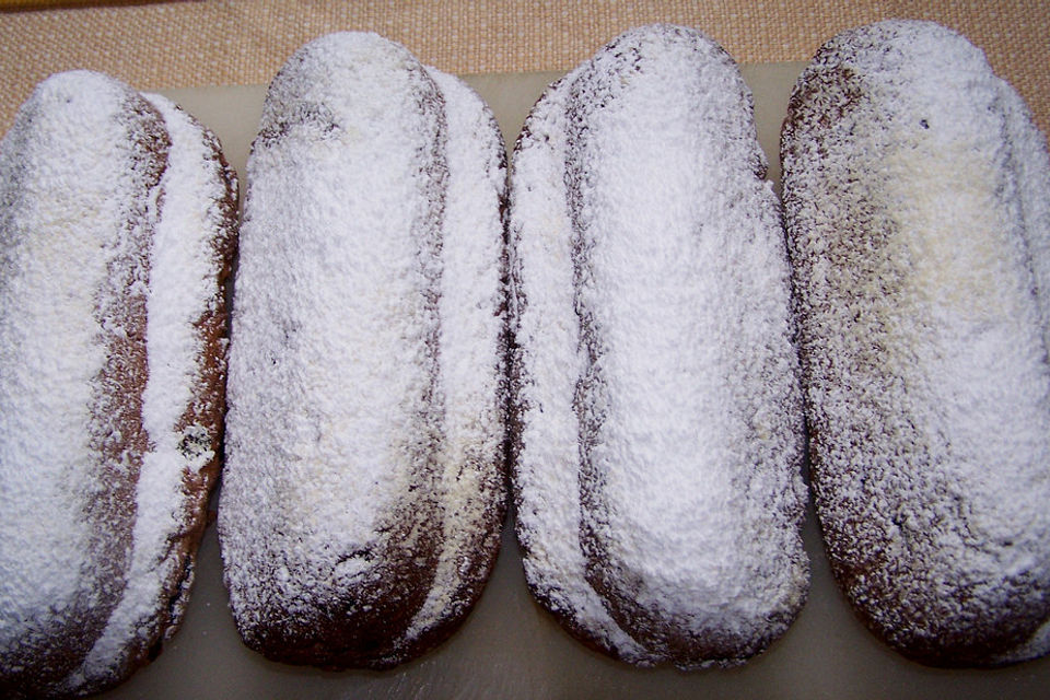 Quarkstollen