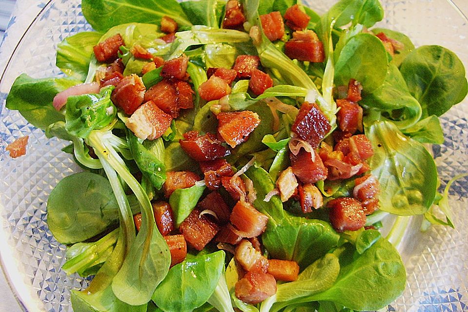 Feldsalat mit Speck