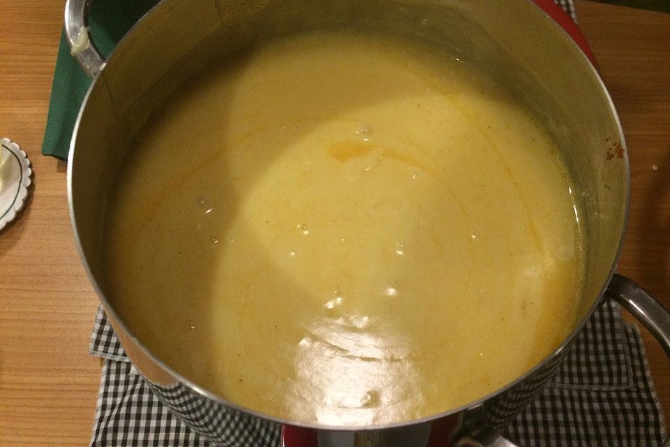 Schweizer Käsefondue