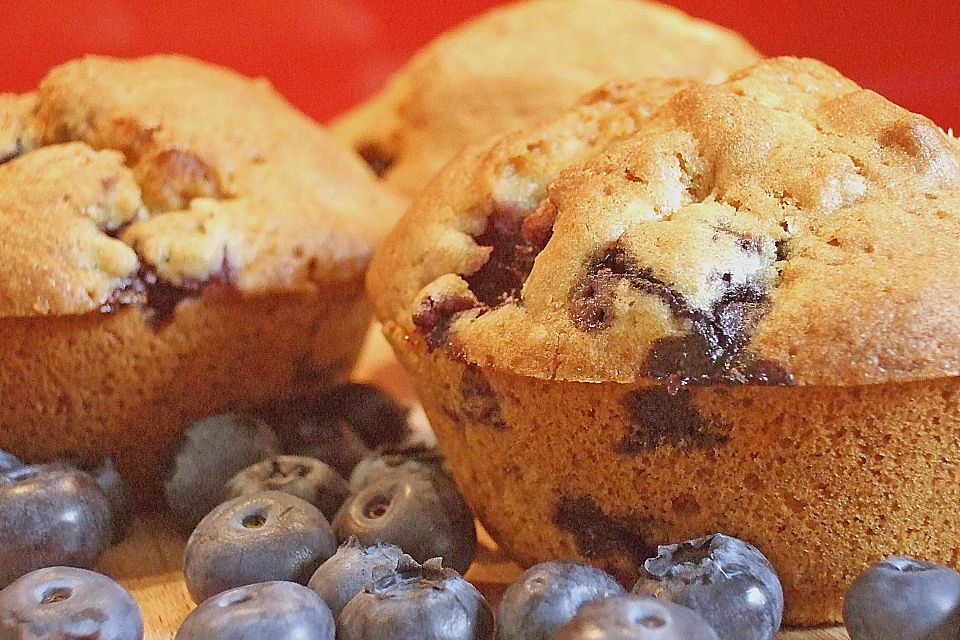 Mile high Blueberry Muffins