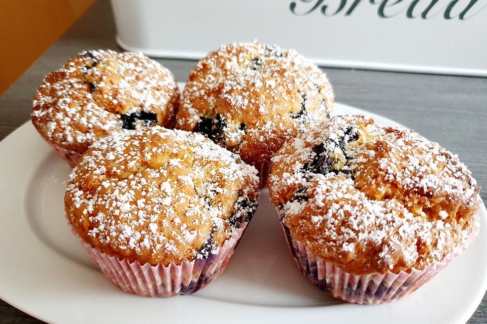 Mile high Blueberry Muffins