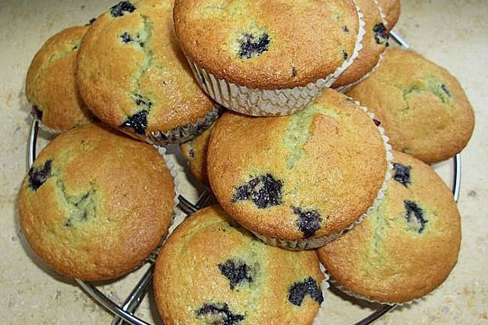 Mile high Blueberry Muffins