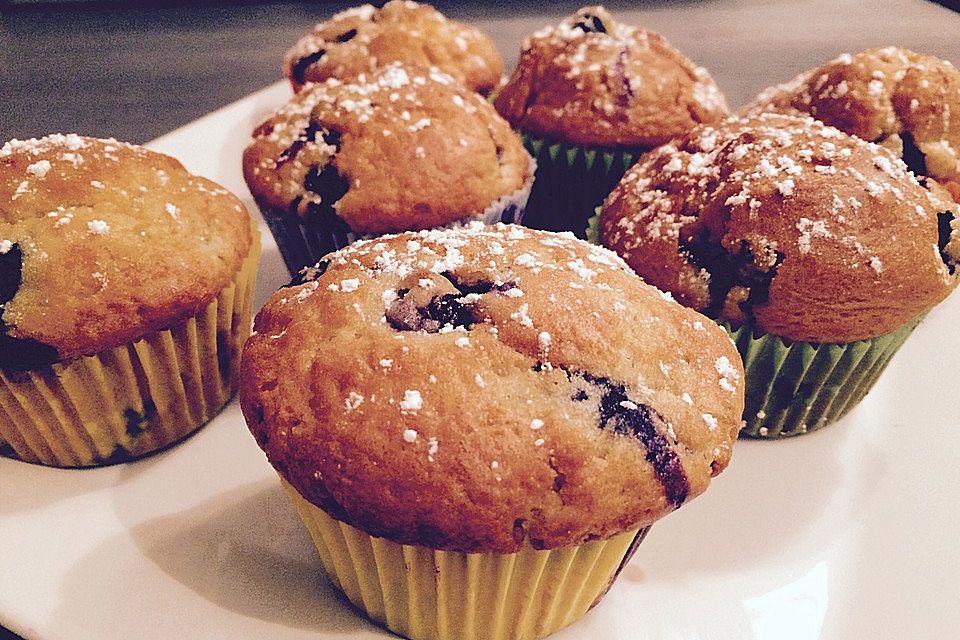 Mile high Blueberry Muffins