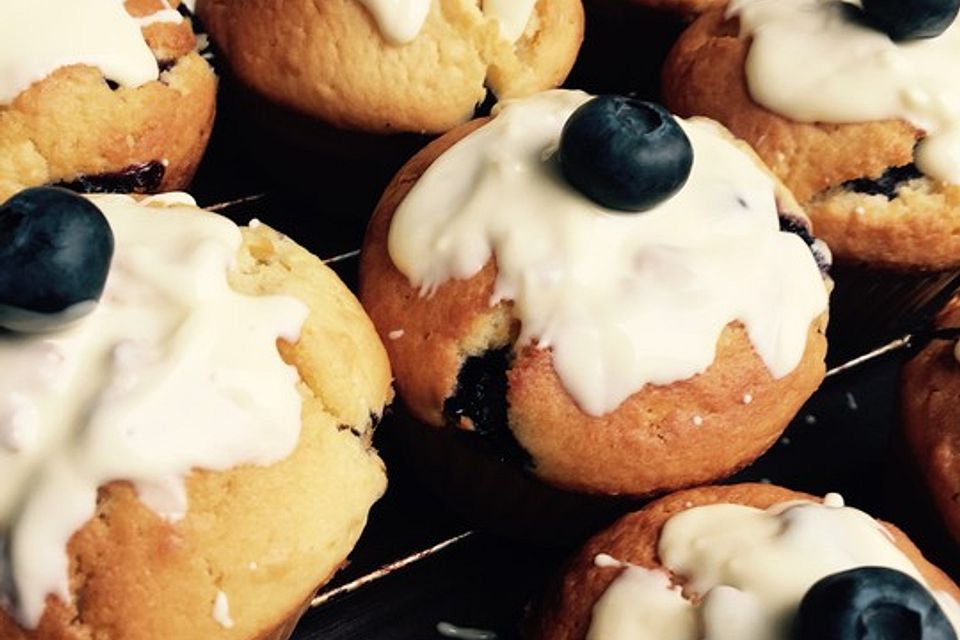 Mile high Blueberry Muffins