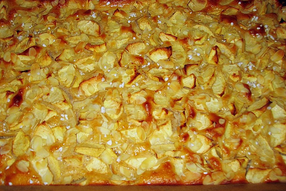 Apfel - Buttermilch - Kuchen