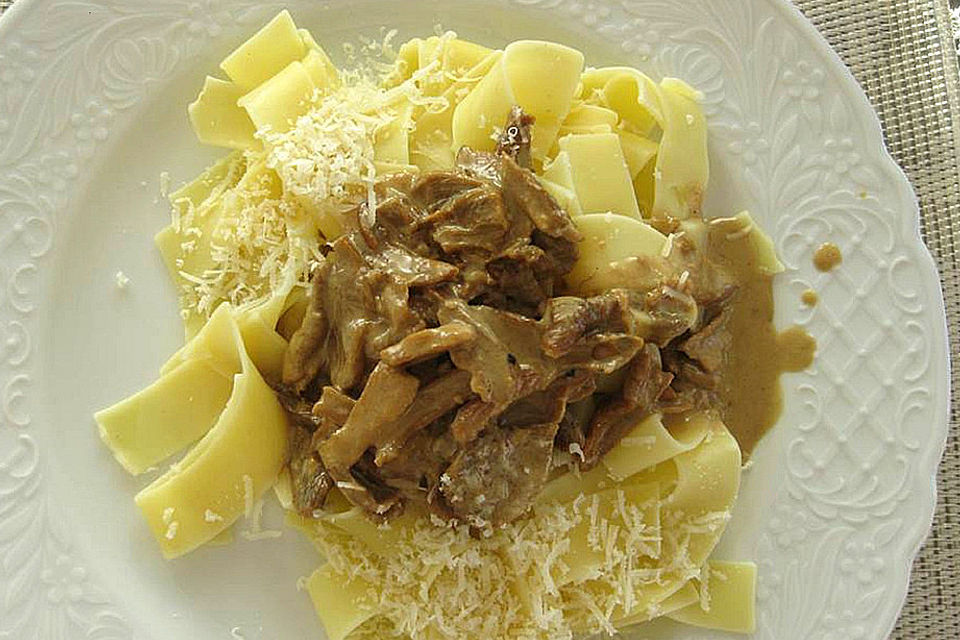 Pasta mit Steinpilzen