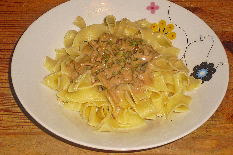 Pasta mit Steinpilzen