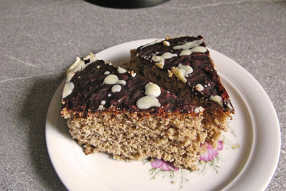 Grieß - Nuss - Kuchen