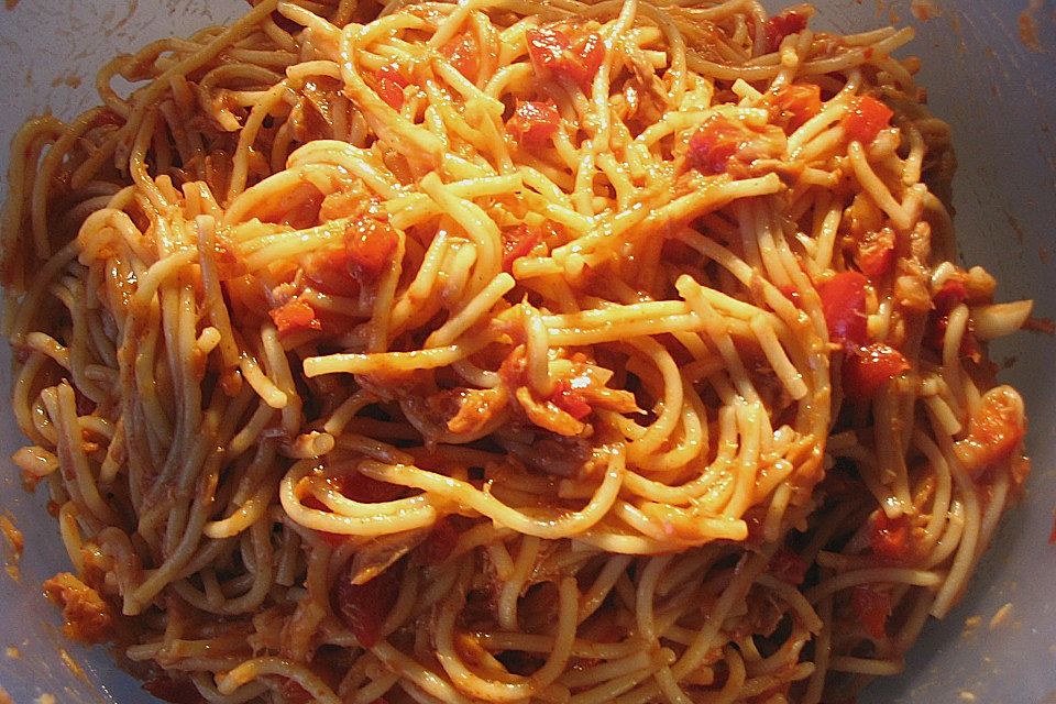 Schneller Spaghetti - Thunfisch - Salat