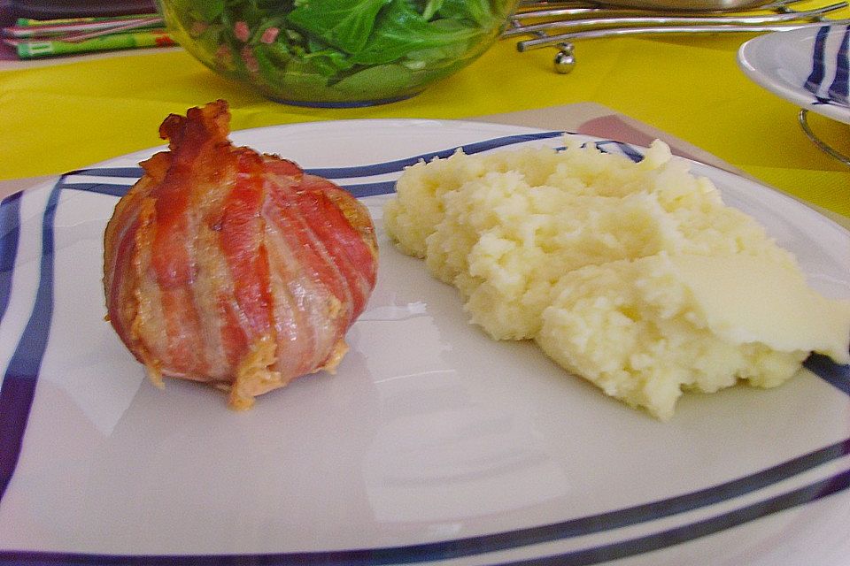 Hackfleisch - Muffins in Baconhülle