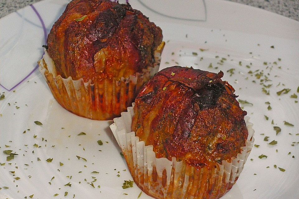 Hackfleisch - Muffins in Baconhülle