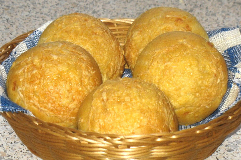 Käsebrötchen