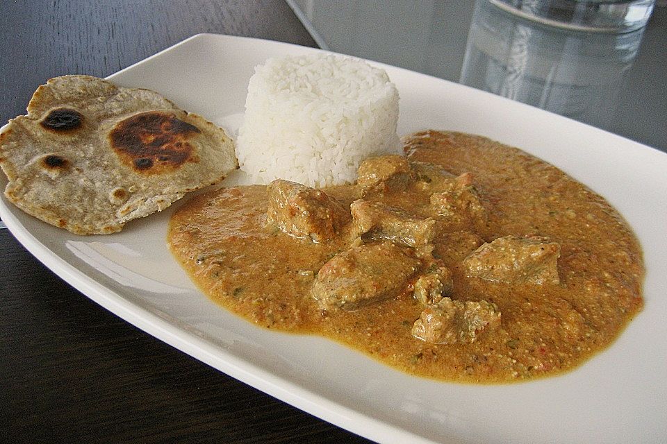 Lamm Korma mit Chapatis