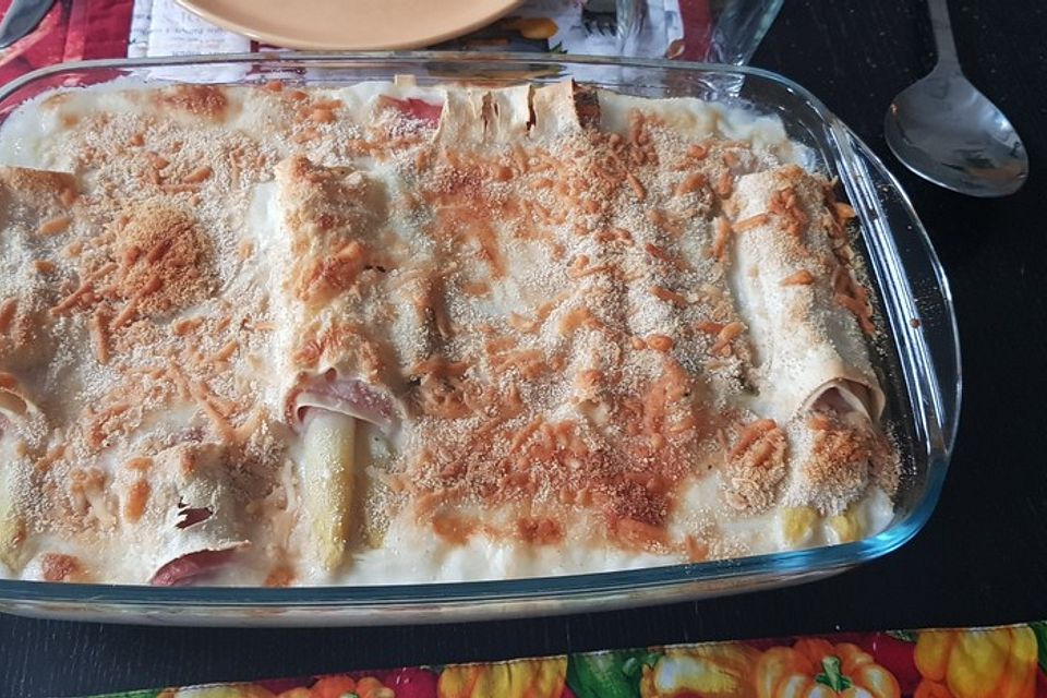 Spargel im Lasagneblatt