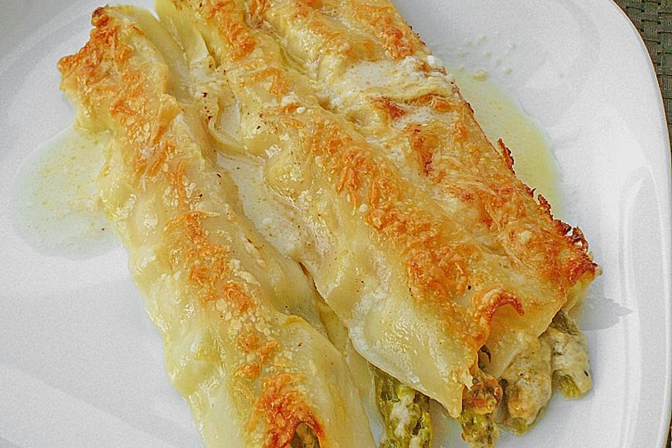 Spargel im Lasagneblatt