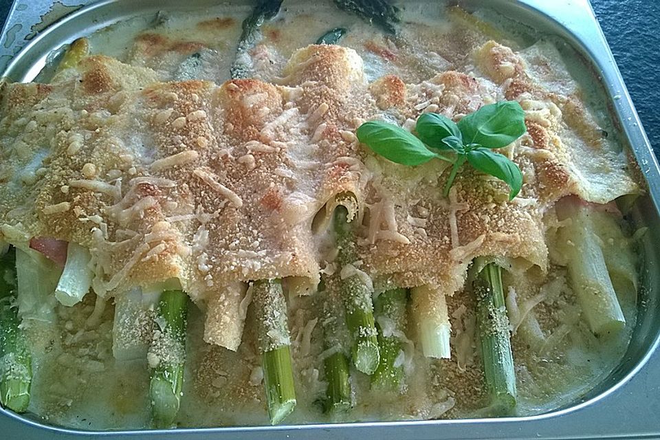 Spargel im Lasagneblatt