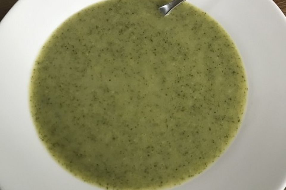 Brokkolisuppe