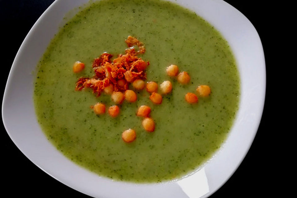 Brokkolisuppe