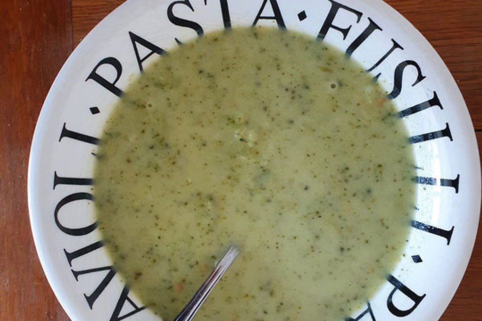 Brokkolisuppe