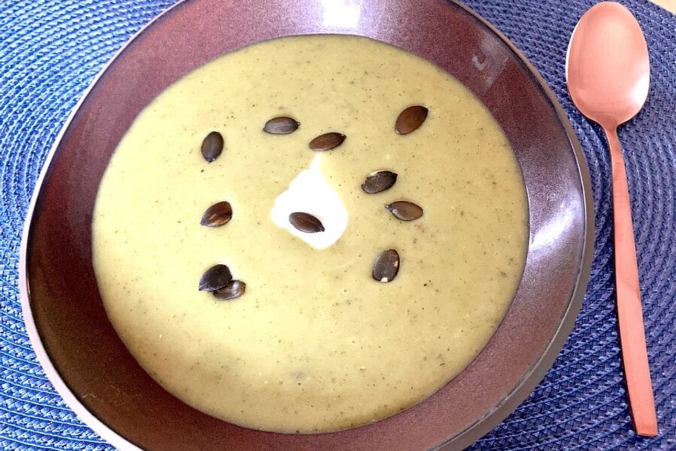 Brokkolisuppe