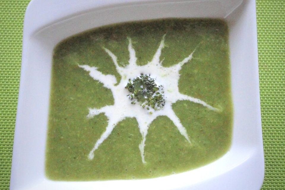 Brokkolisuppe