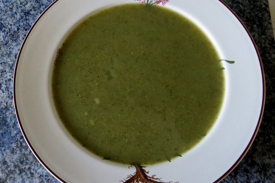 Brokkolisuppe