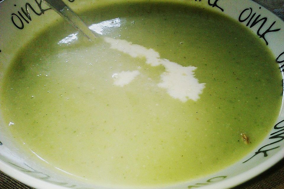 Brokkolisuppe