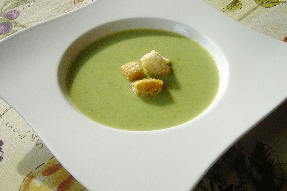 Brokkolisuppe