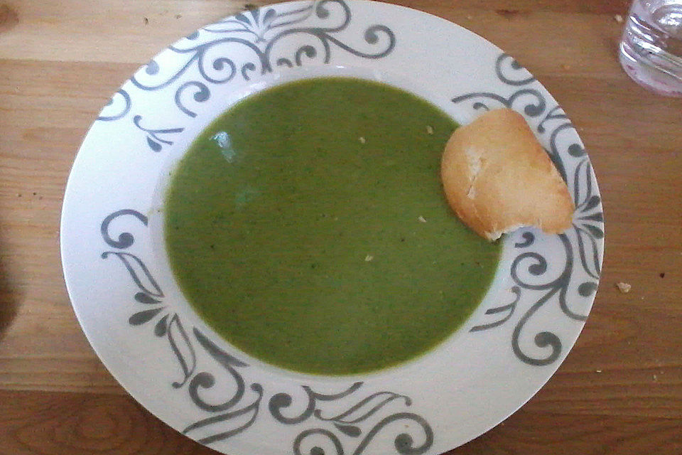 Brokkolisuppe