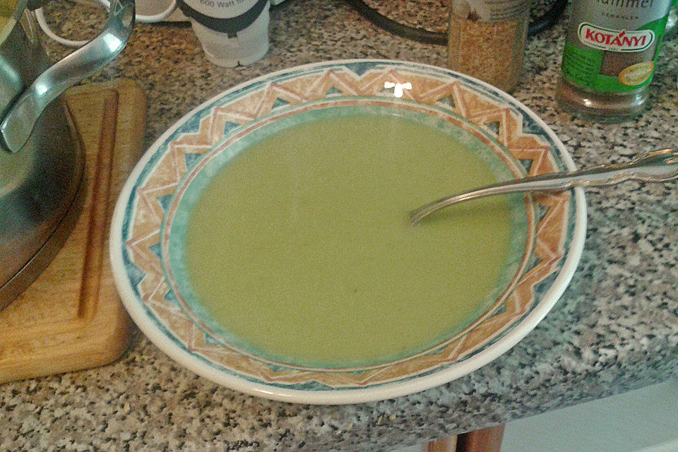 Brokkolisuppe