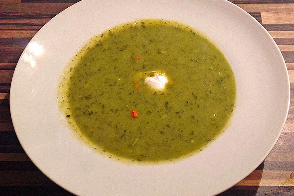 Brokkolisuppe